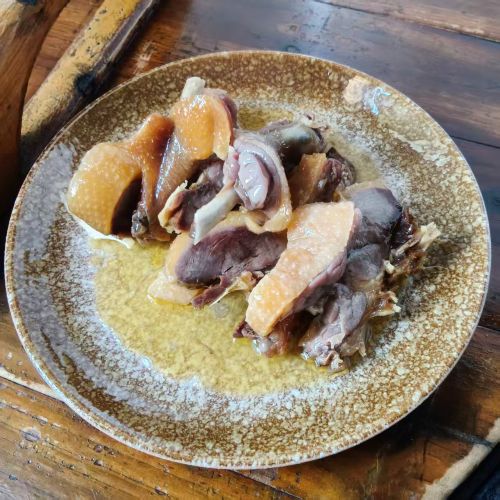 秘制|风干鸭（半只）|净重1.3±0.2斤|1份|次日配送